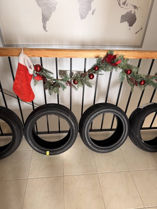 neumaticos navidad.jpg